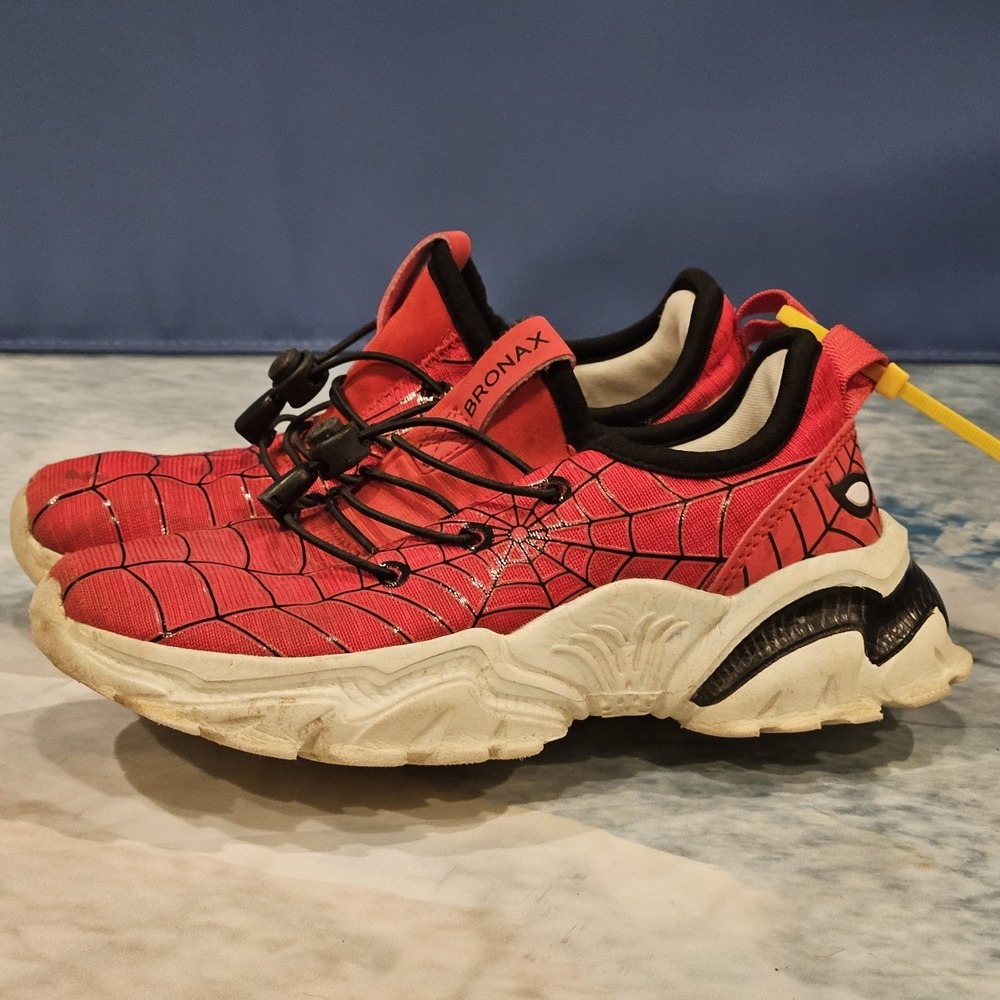 Bronax Boys Size 13C Spiderman Sneakers Red Web Lightweight Shoes